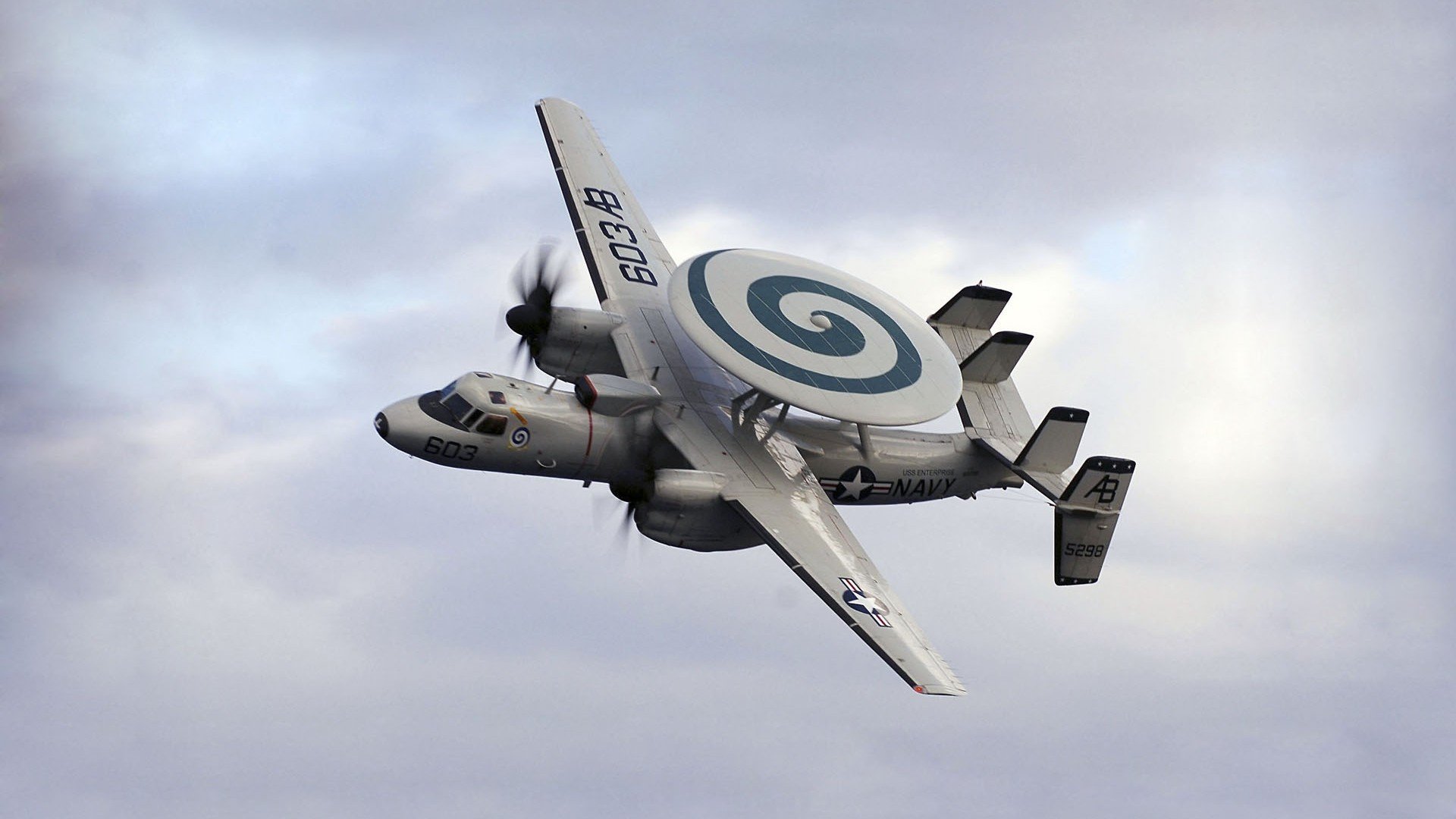 AIYOUXI.COM-青少年“希望之光”在新疆乌鲁木齐点亮，助力边远地区体育发展