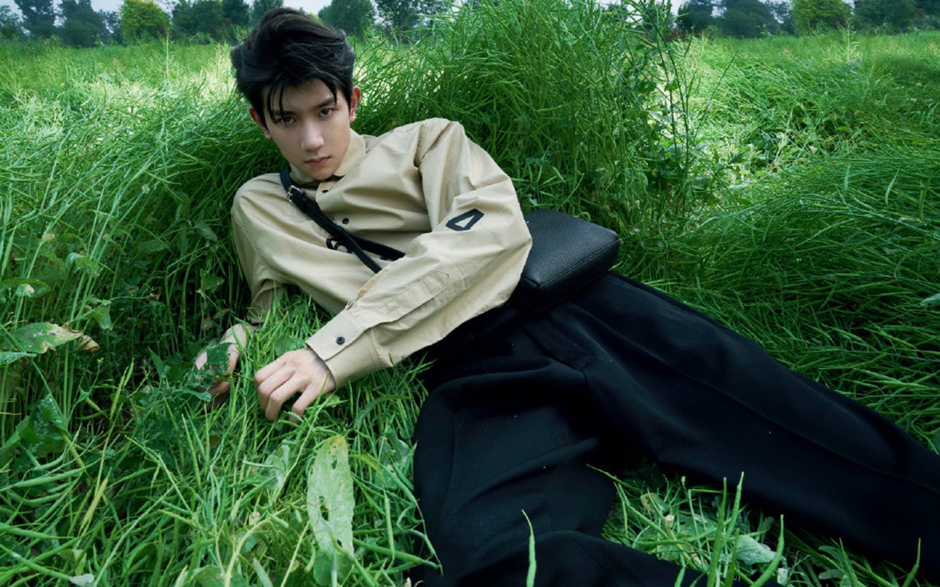 爱游戏体育平台-沃尔夫斯堡球队新援表现出色，助力球队迎来连胜，沃尔夫斯堡足球队