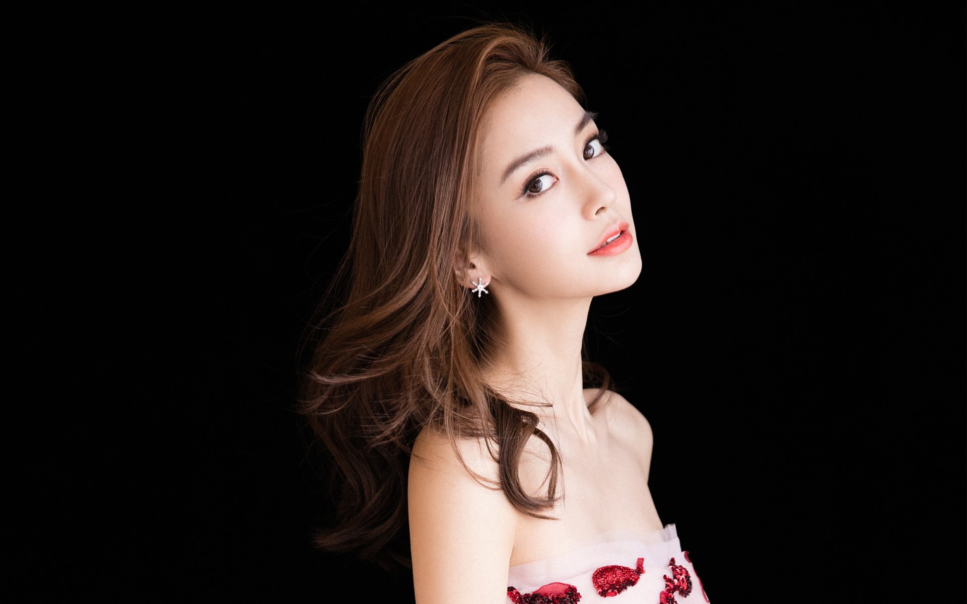 爱游戏中国官方网站平台-山西龙狮调整战术力求季后赛突破，山西龙晋足球俱乐部最新消息