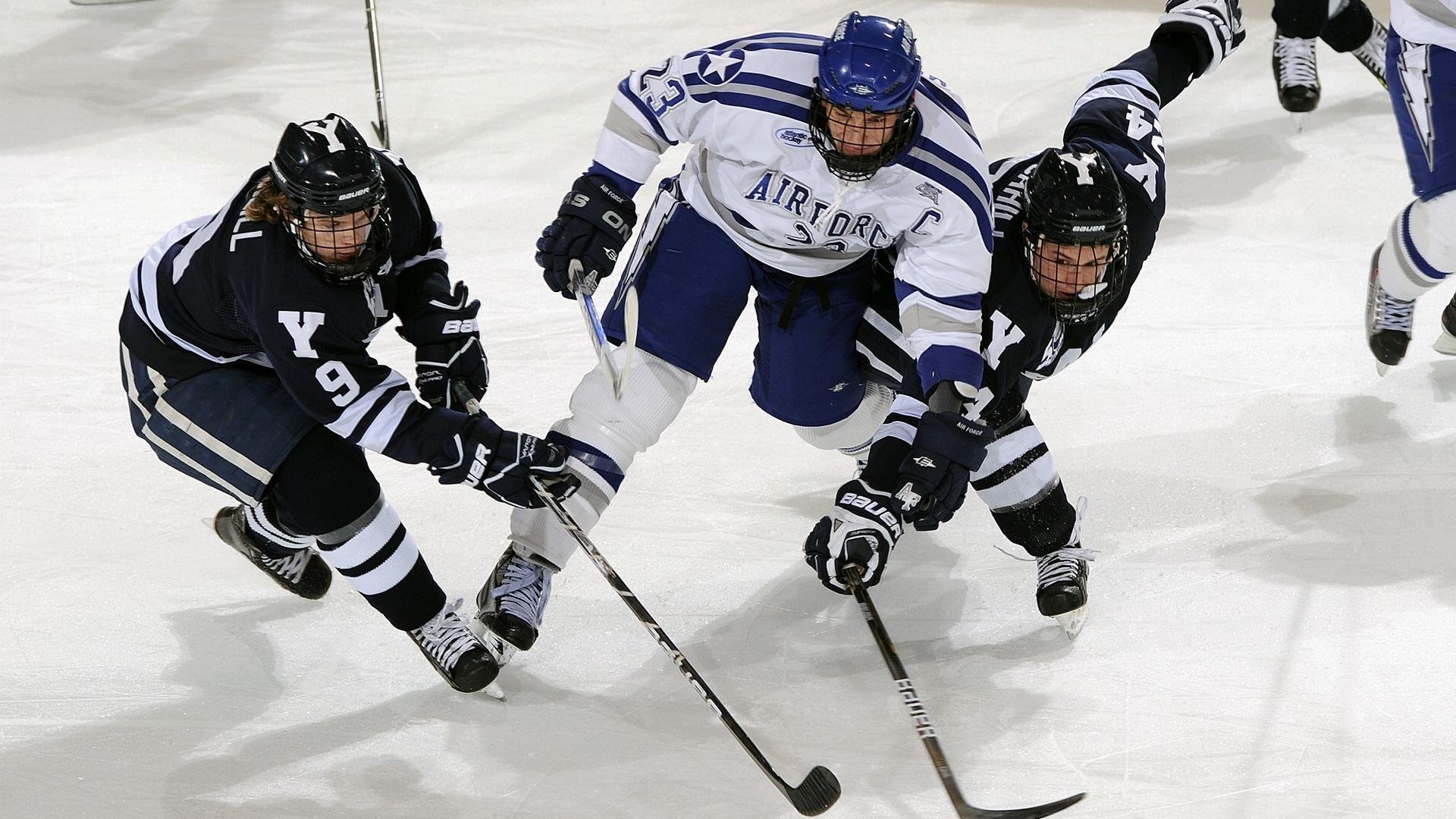 爱游戏官方论坛-光明记忆未来之星线上邀请赛，刀光剑影激斗不停，2020光明未来